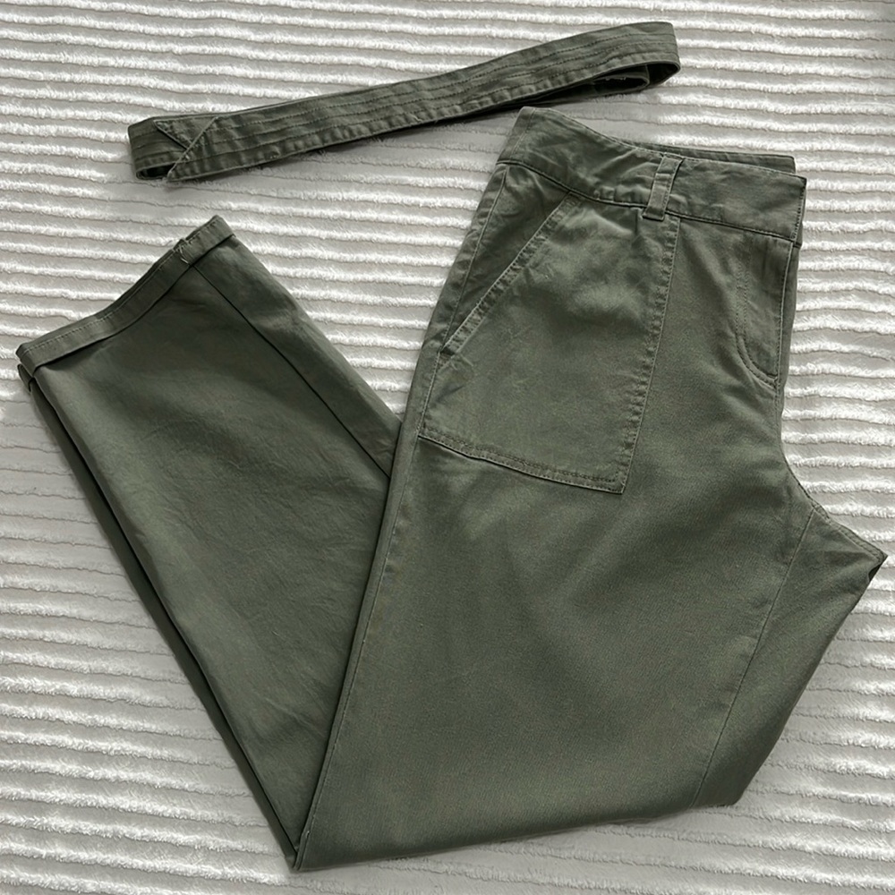 NWOT LOFT Outlet pants size 10